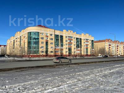 3-комнатная квартира · 90 м² · 5/5 этаж, мкр. Алтын орда, проспект Тауелсиздик 20/1 — Ваниль по Тауелсиздик за 35 млн 〒 в Актобе