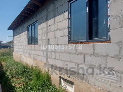 Отдельный дом · 4 комнаты · 180 м² · 5 сот., Корабаева 1073/69 за 35 млн 〒 в 
