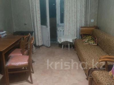 1-комнатная квартира, 32 м², 3/4 этаж, Казахстанская 96/102 за 9.5 млн 〒 в Талдыкоргане