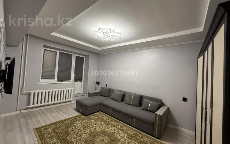 1-комнатная квартира · 49 м² · 7/9 этаж, мкр Жетысу-3, Жетісу-3 ш/а. 2 — Абая - Момушулы за 250 000 ₸ в Алматы, Ауэзовский р-н — фото 6