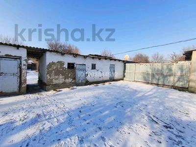 Часть дома · 3 комнаты · 74 м² · 10 сот., Мырза би 9/2 — Напротив прокуратуры за 7 млн ₸ в Толе би