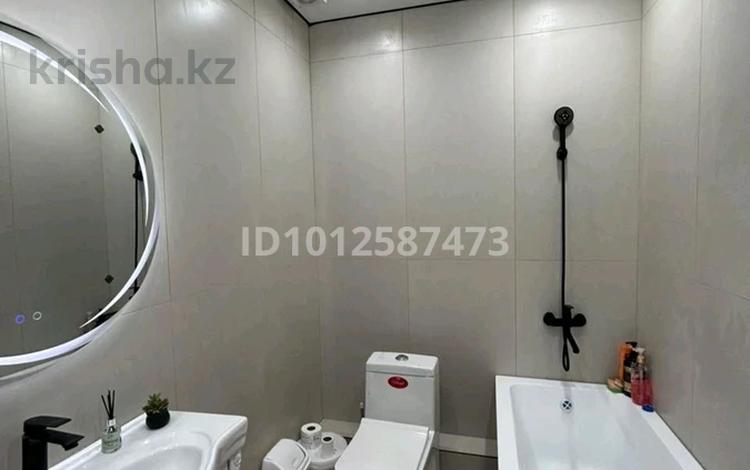 2-бөлмелі пәтер · 40 м² · 2/9 қабат, Шұғыла ш/а. — Абая - Строительная, бағасы: 28 млн ₸ в Алматы, Наурызбайский р-н — фото 24