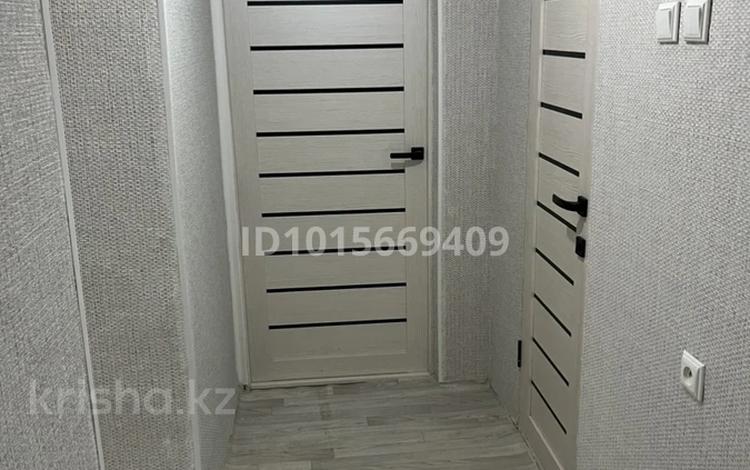 2-бөлмелі пәтер · 50 м² · 4/5 қабат, Фрунзе, бағасы: 8 млн ₸ в Алге — фото 2