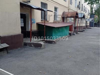 3-бөлмелі пәтер · 63 м² · 1/3 қабат, Айтеке би 91, бағасы: 55 млн ₸ в Алматы, Алмалинский р-н