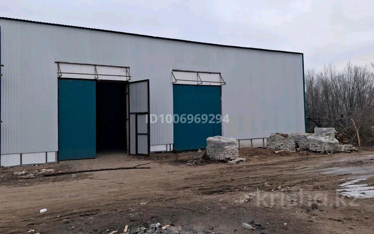 Өнеркәсіптік база · 20 сотық, мкр Жана Орда, Куныскерей 290 — Куныскерей 290, бағасы: 1 000 ₸ в Уральске — фото 11