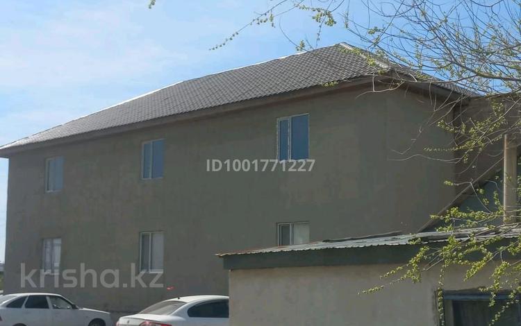 Отдельный дом · 12 комнат · 450 м² · 18 сот., ул Медеу 53 — Школа за 75 млн ₸ в Астане, Сарыарка р-н — фото 2