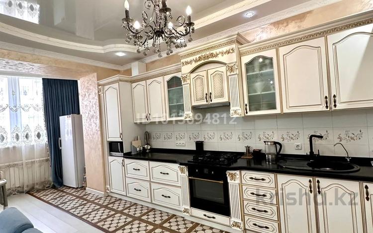 3-комнатная квартира · 157.1 м² · 2/8 этаж, Санкибай батыра 28В за 59 млн ₸ в Актобе — фото 3