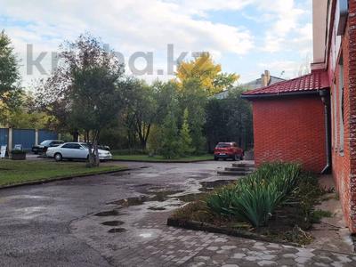 Свободное назначение, офисы, магазины и бутики, общепит, медцентры и аптеки, образование · 221.8 м² за 62 млн 〒 в Караганде, Казыбек би р-н