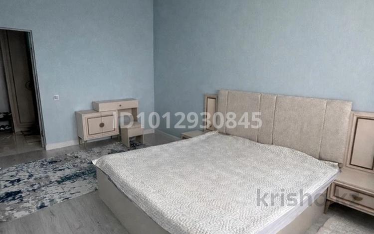 2-бөлмелі пәтер · 76 м² · 7/9 қабат, мкр Нурсая, Абулхайыр хана 74-5, бағасы: 44.2 млн ₸ в Атырау — фото 12