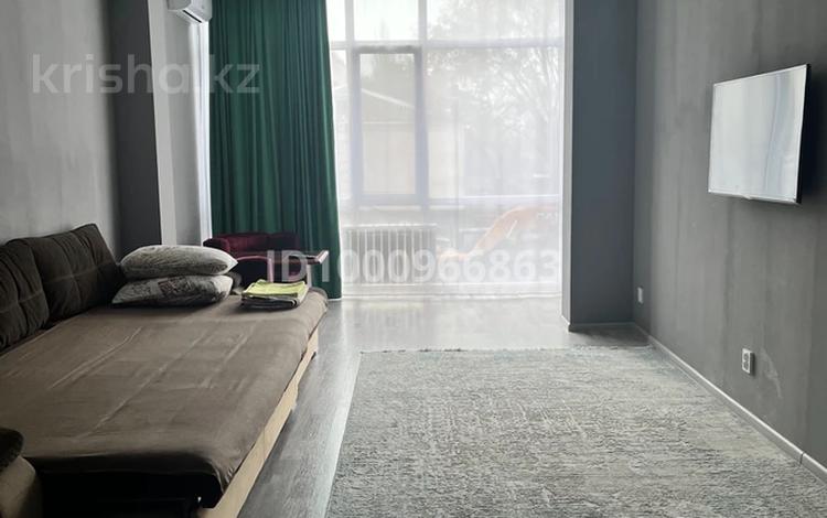 1-комнатная квартира · 60 м² · 2/9 этаж, Вокзальная 4/1 за 2 000 ₸ в Уральске — фото 2