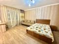 1-комнатная квартира, 40 м², 3/5 этаж посуточно, Бухар жырау 54 за 12 000 〒 в Караганде — фото 2