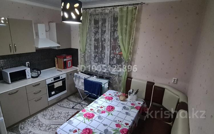 1-бөлмелі пәтер · 38 м² · 5/12 қабат, 1-я улица 75, бағасы: 250 000 ₸ в Алматы, Алатауский р-н — фото 2