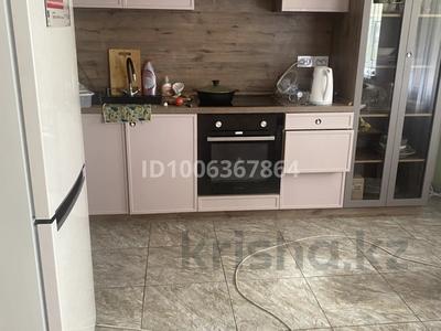 2-комнатная квартира · 86 м² · 5/7 этаж, Сатпаева 50/1 за 45 млн ₸ в Усть-Каменогорске, Ахмирово