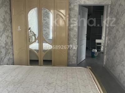 2-комнатная квартира, 61 м², 4/12 этаж помесячно, Кульджинский тракт 156/5 — ТЦ Апорт за 215 000 〒 в 