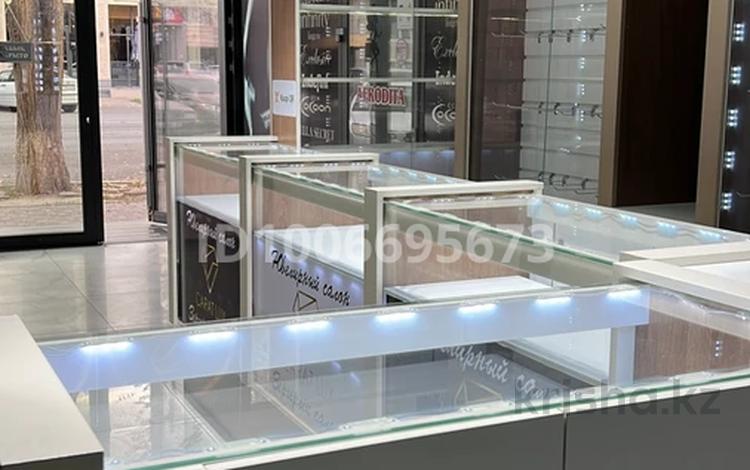 Магазины и бутики · 20 м² за 220 000 〒 в Таразе — фото 13