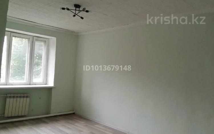 2-комнатная квартира · 40 м² · 1/5 этаж, мкр Михайловка , Анжерская 31 — Ермекова за 8.5 млн ₸ в Караганде, Казыбек би р-н — фото 16