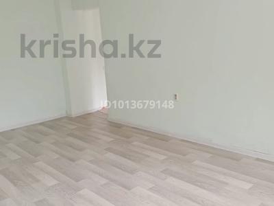 2-комнатная квартира · 40 м² · 1/5 этаж, мкр Михайловка , Анжерская 31 — Ермекова за 8.4 млн ₸ в Караганде, Казыбек би р-н