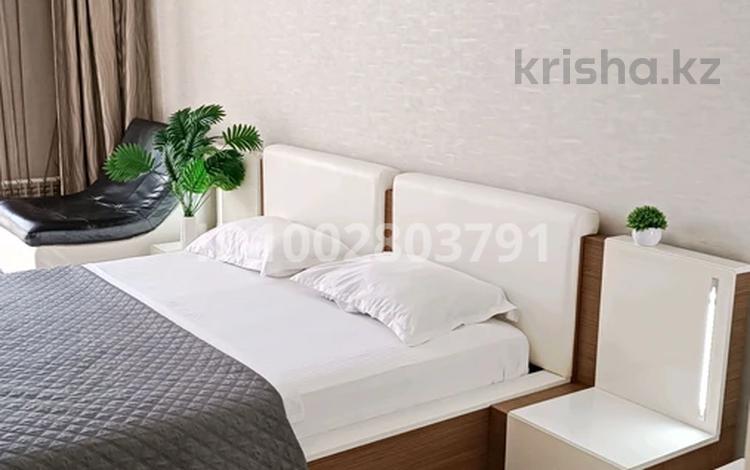 2-комнатная квартира · 67 м² · 3/12 этаж, Улы Дала 33 за 23 000 ₸ в Астане, Нура р-н — фото 2