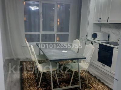 2-бөлмелі пәтер · 76 м² · 8/9 қабат, мкр Думан-2, Мкрн Думан-2 57/3, бағасы: 380 000 ₸ в Алматы, Медеуский р-н