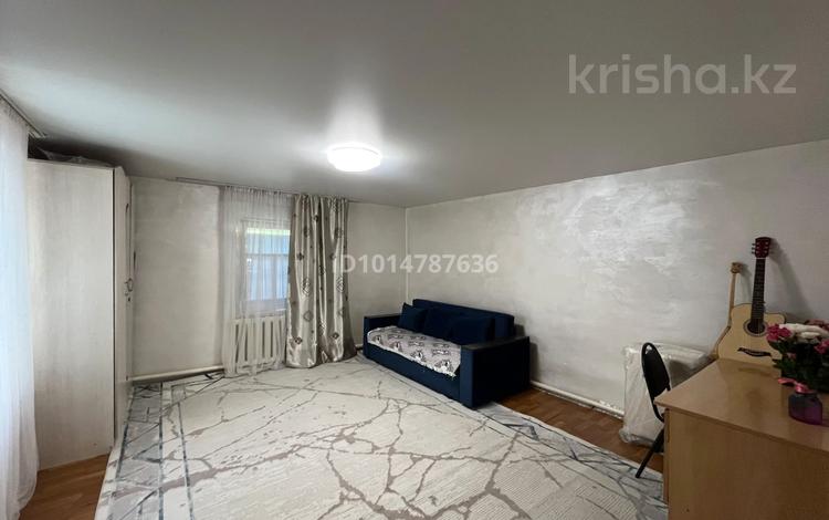 Отдельный дом · 2 комнаты · 50 м² · 9 сот., Зейнолла Саник 110 за 4.8 млн ₸ в Урджаре — фото 2