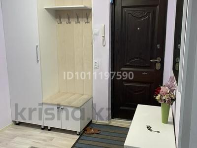 3-бөлмелі пәтер · 63 м² · 4/5 қабат, Пушкина — Сатпаева, бағасы: 250 000 〒 в Жезказгане