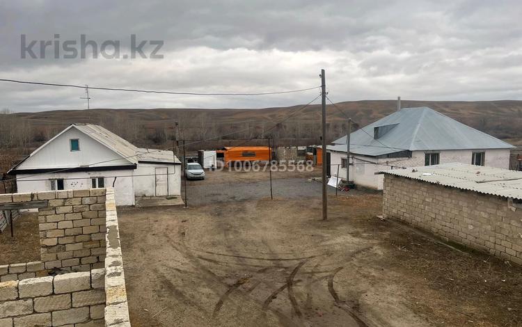 Жеке үй · 5 бөлме · 200 м² · 17 жүзд., Кызылжар тұрғын алабы, Кызылжар набержни 67 — Нур сити, бағасы: 28 млн ₸ в Актобе, жилой массив Кызылжар — фото 2