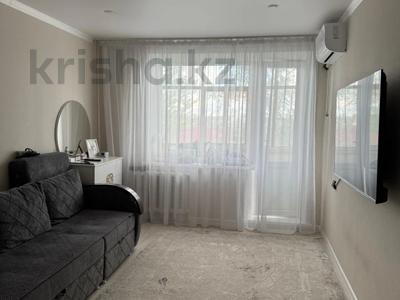 1-бөлмелі пәтер · 34 м² · 3/6 қабат, Желтоксан 35, бағасы: 9 млн ₸ в Аксу