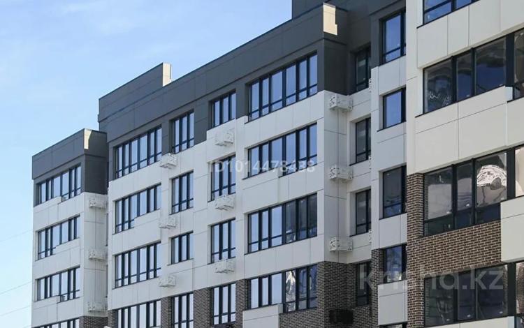 3-бөлмелі пәтер · 102.6 м² · 2/7 қабат, Илтипат 49, бағасы: 64 млн ₸ в Алматы, Наурызбайский р-н — фото 2