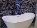4-бөлмелі пәтер · 188.5 м² · 2/7 қабат, Карашаш ана, бағасы: 350 млн ₸ в Астане, Нура р-н — фото 15