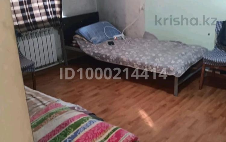 Отдельный дом · 2 комнаты · 50 м² · 4 сот., мкр Акбулак 15 — Алматы арена за 200 000 ₸ в Алатауский р-н — фото 2
