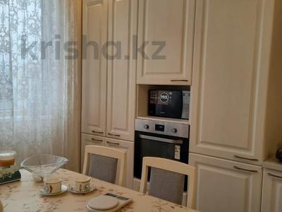 2-комнатная квартира · 65 м² · 8/9 этаж, макатаева за 58 млн ₸ в Алматы, Медеуский р-н