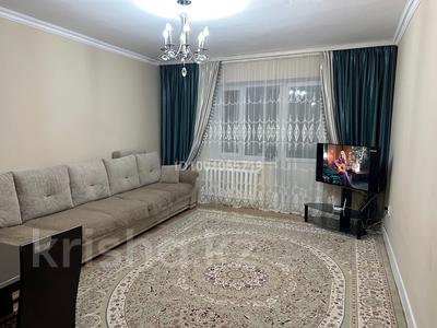 3-бөлмелі пәтер · 88 м² · 4/5 қабат, Злиха Тамшыбаева 25 — Детский сад Алтын бесик, бағасы: 43 млн ₸ в Талдыкоргане, мкр Болашак