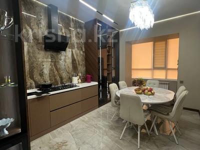 4-бөлмелі пәтер · 150 м² · 1/9 қабат, Алтын орда ш/а. 9б, бағасы: 78 млн ₸ в Актобе, мкр. Алтын орда