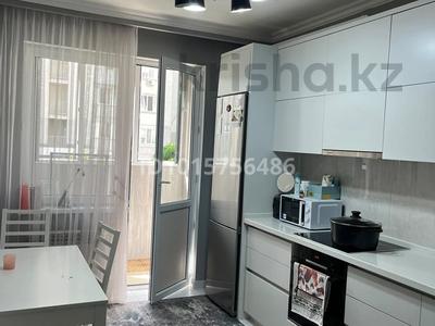 2-бөлмелі пәтер · 60 м² · 2/12 қабат, Дарабоз 19, бағасы: 300 000 ₸ в Алматы, Алатауский р-н