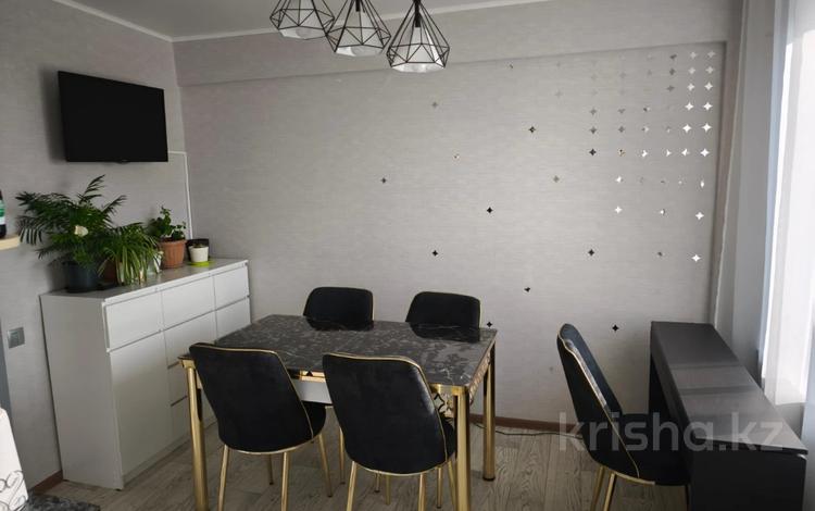 3-бөлмелі пәтер · 62 м² · 5/5 қабат, Добролюбова 43, бағасы: 21.8 млн ₸ в Усть-Каменогорске — фото 2