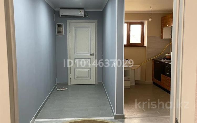 1-комнатная квартира · 53 м² · 4/7 этаж, 11-й мкр 18 за 15 000 ₸ в Актау — фото 12