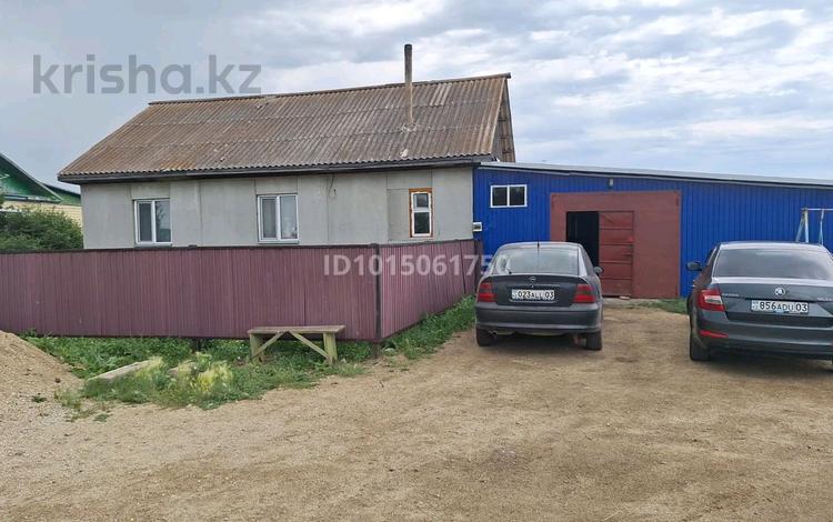Отдельный дом · 4 комнаты · 100 м² · 12 сот., Степная 46 за 10.5 млн ₸ в  — фото 2
