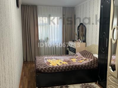 2-бөлмелі пәтер · 44.8 м² · 4/5 қабат, 16-шағынаудан 9, бағасы: 11 млн ₸ в Караганде, Алихана Бокейханова р-н