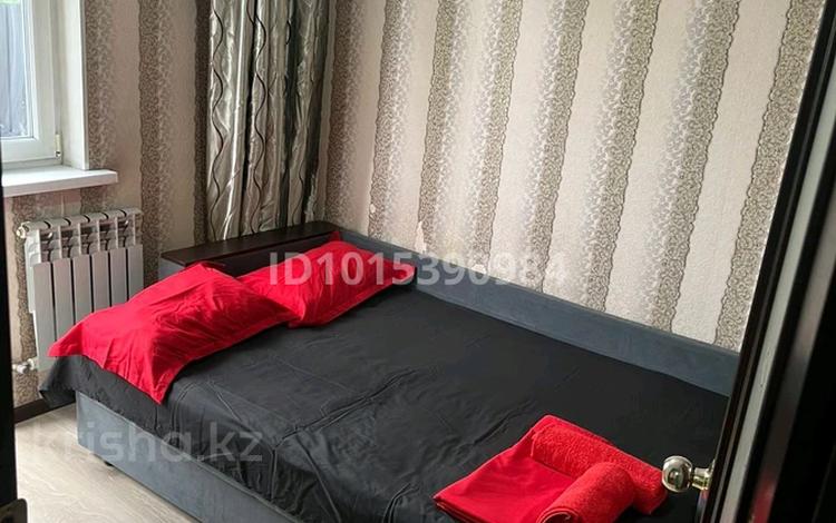 1-комнатная квартира · 42 м² · 2/10 этаж, мкр Аксай-1 11/7 — Азия парк за 1 000 ₸ в Алматы, Ауэзовский р-н — фото 2