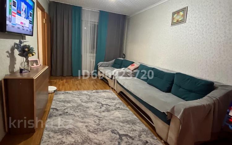 2-комнатная квартира · 45 м² · 2/5 этаж, 1микрорайон 12 — 1972 за 14 млн 〒 в Новой бухтарме — фото 2