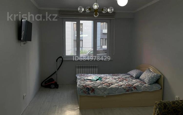 1-комнатная квартира · 49 м² · 1/5 этаж, Халиуллина 172/1к за 200 000 ₸ в Алматы, Медеуский р-н — фото 37