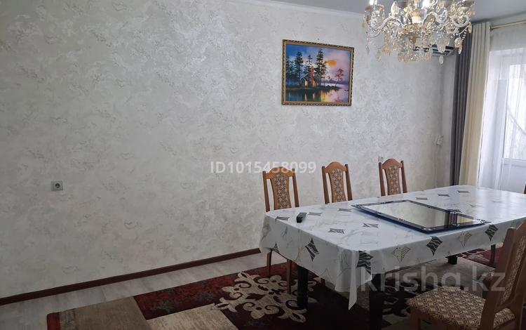 3-комнатная квартира · 68 м² · 2/5 этаж, Левый берег 65 за 150 000 ₸ в  — фото 2