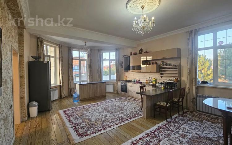 Отдельный дом · 6 комнат · 450 м² · 15 сот., мкр Нур Алатау, Мкр Нурлытау (Энергетик) — Роза Жаманова за 2.5 млн ₸ в Алматы, Бостандыкский р-н — фото 23