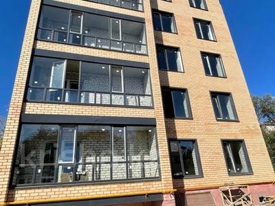 2-бөлмелі пәтер · 46.9 м² · 2/5 қабат, 8 марта 98, бағасы: ~ 18.3 млн ₸ в Уральске