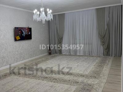 Жеке үй · 4 бөлме · 200 м² · 15 жүзд., 14 км 14 — 14 км, бағасы: 40 млн ₸ в 