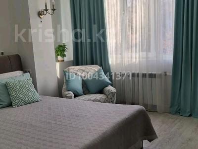 2-бөлмелі пәтер · 70 м² · 2/7 қабат, Гоголя 77 — Назарбаева, бағасы: 27 000 ₸ в Алматы, Алмалинский р-н