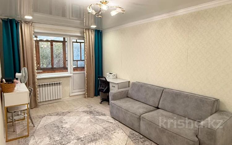 1-комнатная квартира · 30 м² · 3/5 этаж, 6 мкр. за 7 млн ₸ в Темиртау — фото 2