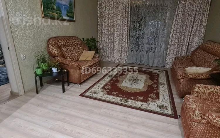 4-бөлмелі пәтер · 98 м² · 3/3 қабат, Гоголя 15 — улица Гоголя, бағасы: 33.7 млн ₸ в Усть-Каменогорске, Ульбинский — фото 2