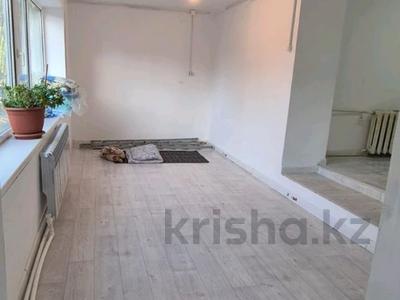 Коммерциялық жылжымайтын мүлік в Атырауской обл.: Еркін, кеңселер, дүкендер мен бутиктер, қоймалар, фитнес және спорт, медорталықтар мен дәріханалар, білім орталықтары, кабинеттер және жұмыс орындары · 65 м², бағасы: 300 000 〒 Еркін, кеңселер, дүкендер мен бутиктер, қоймалар, фитнес және спорт, медорталықтар мен дәріханалар, білім орталықтары, кабинеттер және жұмыс орындары · 65 м², бағасы: 300 000 〒 в Атырау, мкр Центральный