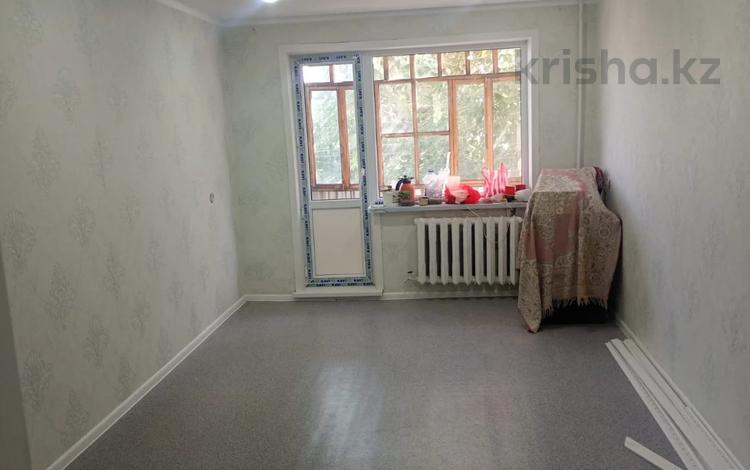 2-комнатная квартира · 42 м² · 5/5 этаж, Строителей 22 за 7 млн ₸ в Аксу — фото 2